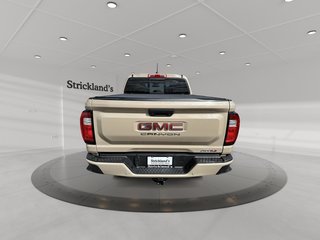 2024 GMC Canyon Crew Cab Short Box 4-Wheel Drive AT4 in Stratford, Ontario - 3 - w320h240px