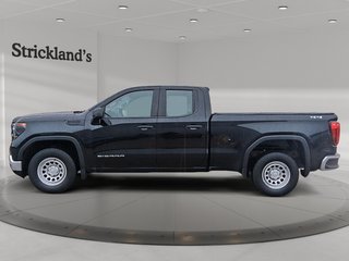 2022 GMC New Sierra 1500 Double Cab 4x4 Double Cab Standard Box 4WD Base in Stratford, Ontario - 5 - w320h240px