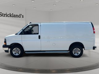 2023 GMC Savana Cargo 2500 135wb 2WD in Stratford, Ontario - 5 - w320h240px