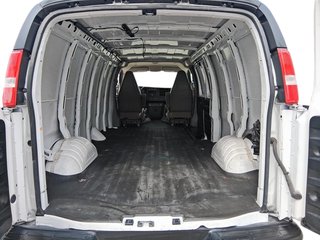 2023 GMC Savana Cargo 2500 155wb 2WD in Stratford, Ontario - 6 - w320h240px