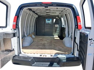 2023 GMC Savana Cargo 2500 135wb 2WD in Stratford, Ontario - 6 - w320h240px