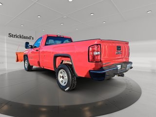 2017 GMC Sierra 1500 Reg 4x4 Base / Standard Box in Stratford, Ontario - 4 - w320h240px