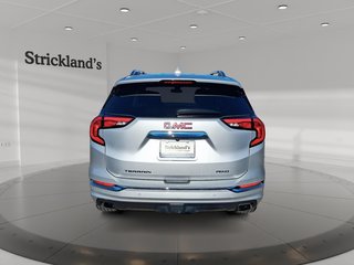 2020 GMC Terrain AWD Denali in Stratford, Ontario - 3 - w320h240px