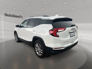 2022 GMC Terrain SLT AWD in Stratford, Ontario - 4 - w320h240px