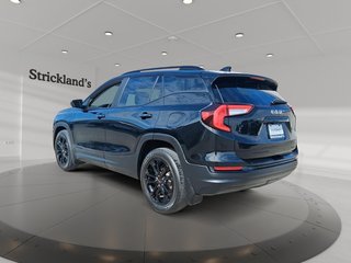 2022 GMC Terrain SLE AWD in Stratford, Ontario - 4 - w320h240px