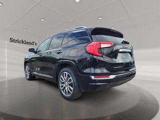 2023 GMC Terrain Denali AWD in Stratford, Ontario - 4 - w320h240px