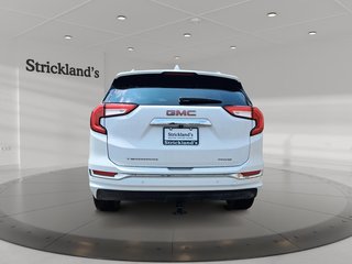 2023 GMC Terrain Denali AWD in Stratford, Ontario - 3 - w320h240px