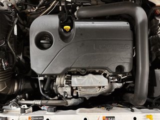 2024 GMC Terrain FWD SLE in Stratford, Ontario - 6 - w320h240px