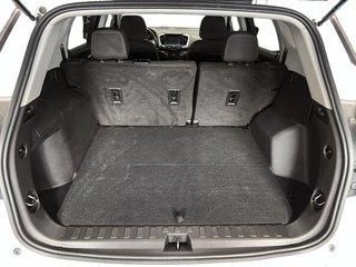 2024 GMC Terrain FWD SLE in Stratford, Ontario - 5 - w320h240px