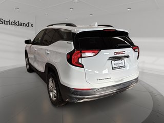 2024 GMC Terrain FWD SLE in Stratford, Ontario - 3 - w320h240px