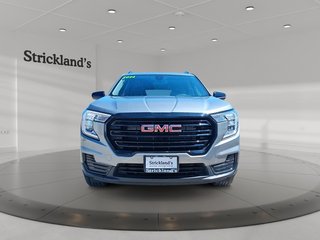 2024 GMC Terrain AWD SLE in Stratford, Ontario - 2 - w320h240px