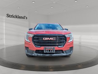 2024 GMC Terrain AWD SLE in Stratford, Ontario - 2 - w320h240px