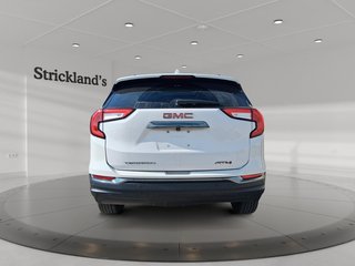 2024 GMC Terrain AWD AT4 in Stratford, Ontario - 3 - w320h240px