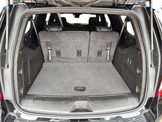 2024 GMC Yukon XL 4WD 4dr SLE in Stratford, Ontario - 6 - w320h240px