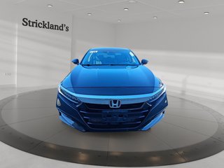 2019 Honda Accord Sedan 2.0 Touring 10AT in Stratford, Ontario - 2 - w320h240px