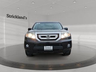 2010 Honda Pilot Touring 4WD 5AT in Stratford, Ontario - 2 - w320h240px