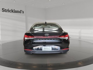 2023 Hyundai Elantra Sedan Preferred IVT in Stratford, Ontario - 3 - w320h240px