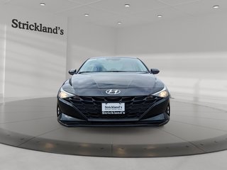 2023 Hyundai Elantra Sedan Preferred IVT in Stratford, Ontario - 2 - w320h240px