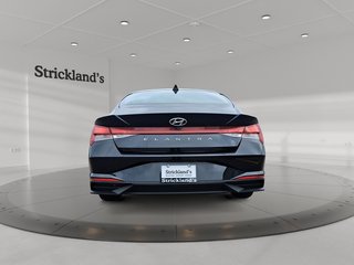 2023 Hyundai Elantra Sedan Preferred IVT in Stratford, Ontario - 3 - w320h240px