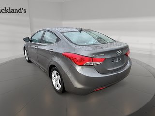 2013 Hyundai Elantra L at in Stratford, Ontario - 4 - w320h240px