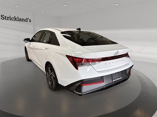 2024 Hyundai Elantra Preferred IVT w/Tech Pkg in Stratford, Ontario - 4 - w320h240px