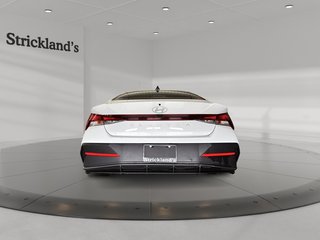 2024 Hyundai Elantra Preferred IVT w/Tech Pkg in Stratford, Ontario - 3 - w320h240px