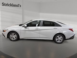 2024 Hyundai Elantra Essential IVT in Stratford, Ontario - 5 - w320h240px