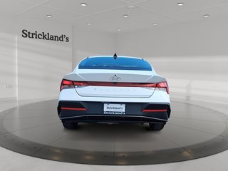 2025 Hyundai Elantra Preferred IVT in Stratford, Ontario - 3 - w320h240px