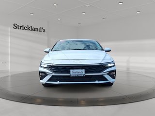 2025 Hyundai Elantra Preferred IVT in Stratford, Ontario - 2 - w320h240px