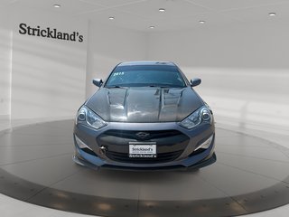2015 Hyundai Genesis Coupe 3.8L R-Spec in Stratford, Ontario - 2 - w320h240px