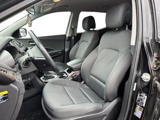 2017  Santa Fe Sport AWD 2.4L SE in Stratford, Ontario - 6 - w320h240px