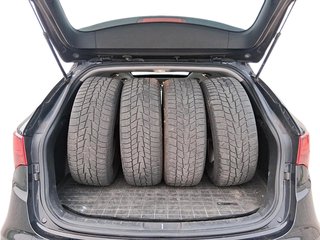 2018 Hyundai Santa Fe Sport AWD 2.4L SE in Stratford, Ontario - 6 - w320h240px