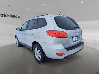 2009 Hyundai Santa Fe GL 3.3L V6 AWD at in Stratford, Ontario - 4 - w320h240px