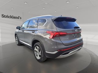 2021  Santa Fe Preferred AWD 2.5L in Stratford, Ontario - 4 - w320h240px