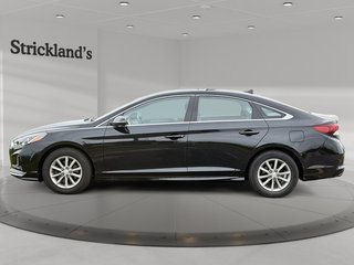2019 Hyundai Sonata Essential in Stratford, Ontario - 5 - w320h240px
