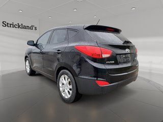 2012  Tucson GL FWD at in Stratford, Ontario - 4 - w320h240px