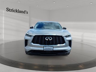 2023 Infiniti QX60 AWD LUXE in Stratford, Ontario - 2 - w320h240px