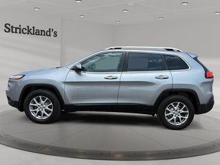 2016  Cherokee 4x4 North in Stratford, Ontario - 5 - w320h240px