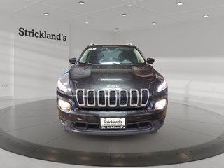 2016 Jeep Cherokee 4x4 North in Stratford, Ontario - 2 - w320h240px