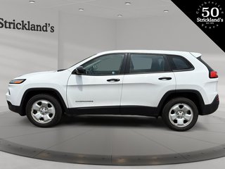 2017  Cherokee FWD Sport in Stratford, Ontario - 4 - w320h240px