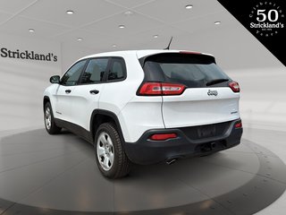 2017  Cherokee FWD Sport in Stratford, Ontario - 3 - w320h240px