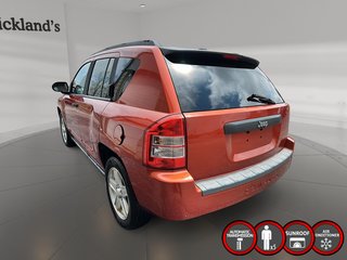 2009 Jeep Compass Sport 4D Utility in Stratford, Ontario - 4 - w320h240px