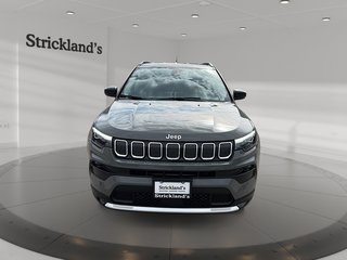 2022 Jeep Compass 4x4 Limited in Stratford, Ontario - 2 - w320h240px