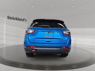 2024 Jeep Compass Trailhawk 4x4 in Stratford, Ontario - 3 - w320h240px