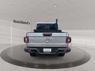 2020 Jeep Gladiator 4x4 Overland in Stratford, Ontario - 3 - w320h240px