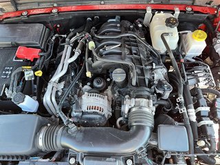 2023 Jeep Gladiator 4x4 Sport S in Stratford, Ontario - 6 - w320h240px