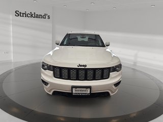 2019 Jeep Grand Cherokee 4X4 Laredo in Stratford, Ontario - 2 - w320h240px