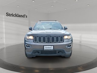 2017 Jeep Grand Cherokee 4x4 Laredo in Stratford, Ontario - 2 - w320h240px