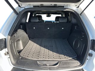 2022 Jeep Grand Cherokee Wk 4x4 Laredo in Stratford, Ontario - 6 - w320h240px