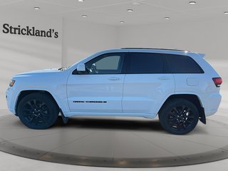 2022 Jeep Grand Cherokee Wk 4x4 Laredo in Stratford, Ontario - 5 - w320h240px
